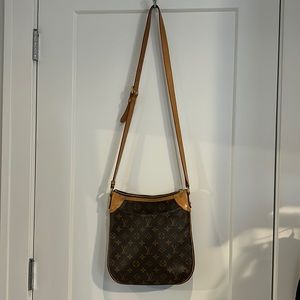 LouisVuitton Odeon bag